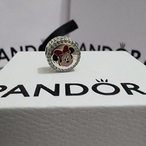 Pandora Christmas Holiday  Charm Minnie Mouse Charm